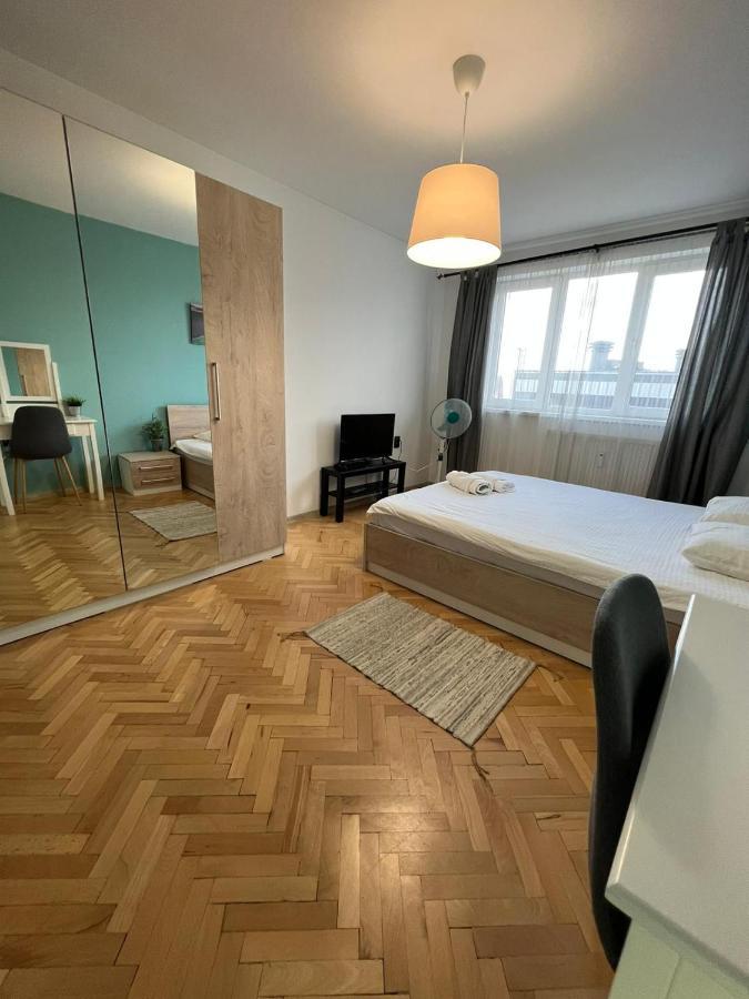 Al Malina 3Bdr Family Apt With Parking Space Near Airport And Iec صوفيا المظهر الخارجي الصورة
